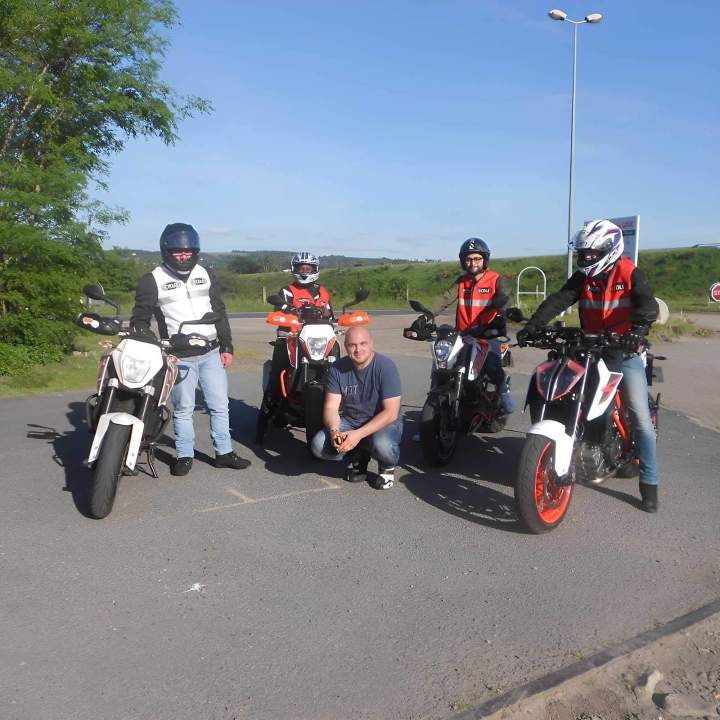 Maîtrisez les deux roues avec nos formations permis moto.