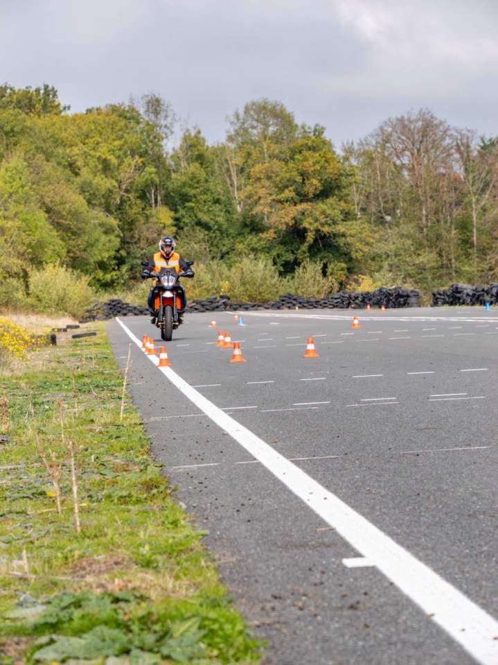 AUTO ECOLE 03 JULIEN CABOT (4)